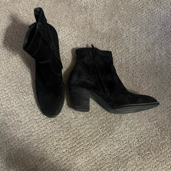 Paul Green suede bootie - Picture 1 of 5